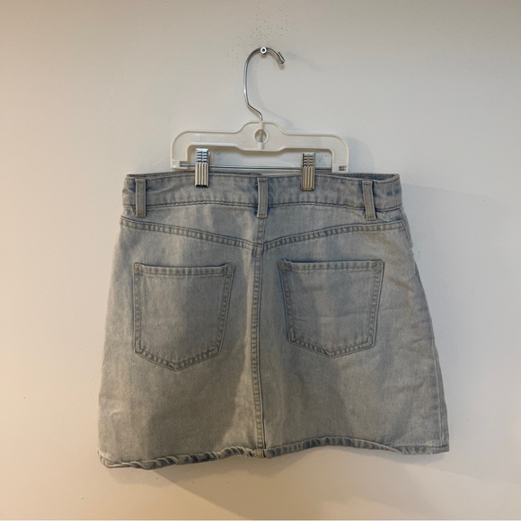 Pale Blue 💙 high waisted denim skirt- Divided - Picture 13 of 13